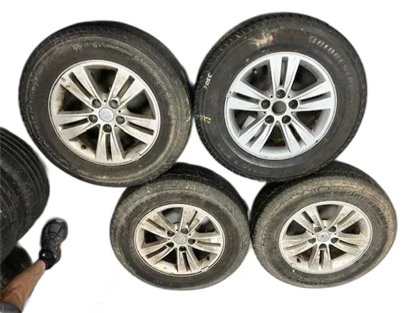 Juego de llantas Kia Sportage 1.7 Crdi Cat